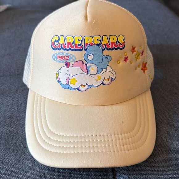 NWOT Care Bears Bedtime Bear Trucker Snap back Baseball Cap. Unisex. - Picture 1 of 6